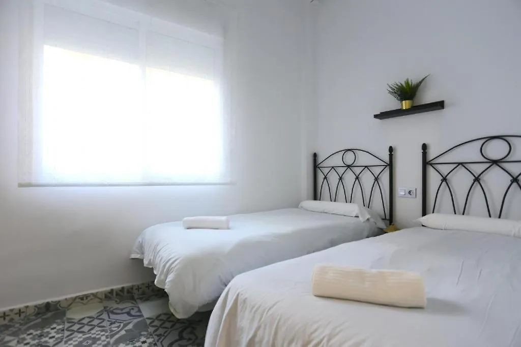 Reding Beach & Center City Málaga Apartman